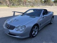Usata Mercedes SL500 306 CV (225 kW) 2002 Grigio Cabrio