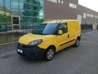 Usata Fiat Doblò 95 CV (69 kW) 2019 Giallo Monovolume