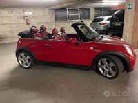 Usata Mini Cooper Cabriolet 116 CV (85 kW) 2005 Rosso Cabrio