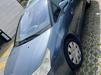 Usado Citroën C4 109 CV (80 kW) 2006 Azul Berlina