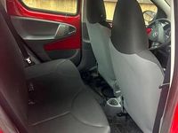 Usata Toyota Aygo 2009 Rosso Utilitaria