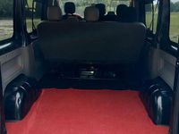 Usata Opel Vivaro 120 CV (88 kW) 2012 Nero Monovolume