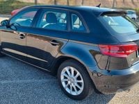 Usata Audi A3 Attraction 110 CV (80 kW) 2015 Nero Berlina