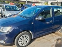 Usata Dacia Sandero 90 CV (66 kW) 2017 Blu Berlina