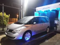 Usata Renault Espace 150 CV (110 kW) 2006 Grigio Monovolume