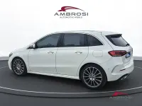 Gebraucht Mercedes B180 Premium 116 PS (85 kW) 2019 Weiß Van / Kleinbus