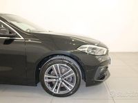 Usata BMW 116 Sport Line 122 CV (89 kW) 2021 Arancione Utilitaria