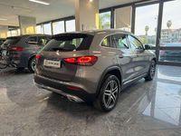 Usata Mercedes GLA200 150 CV (110 kW) 2021 Mountain grey SUV