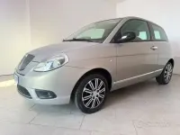 Usata Lancia Ypsilon 69 CV (50 kW) 2011 Oro Utilitaria