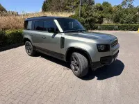 Usata Land Rover Defender SE Dynamic 200 CV (147 kW) 2024 SUV