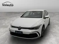 Usata VW Golf VIII R-line 131 CV (96 kW) 2023 Bianco Utilitaria