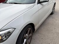 Usata BMW 116 122 CV (89 kW) 2017 Bianco Utilitaria