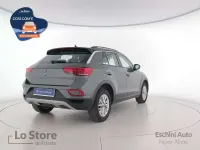 Usata VW T-Roc Life 150 CV (110 kW) 2025 Indium grey metallizzato nero SUV
