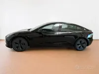 Usata Tesla Model 3 Long Range AWD 152 kW (208 CV) 2021 Nero Berlina