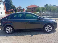 Usata Ford Focus Titanium 116 CV (85 kW) 2010 Grigio quarzo met Berlina