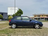 Usata Ford Fiesta Ghia 75 CV (55 kW) 1998 Blu/azzurro Utilitaria