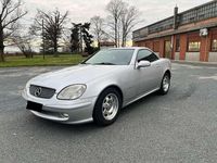Usata Mercedes SLK200 163 CV (119 kW) 2001 Argento Cabrio