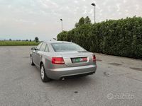 Usata Audi A6 179 CV (131 kW) 2005 Grigio Berlina