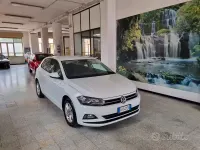 Usata VW Polo Comfortline 90 CV (66 kW) 2019 Bianco Utilitaria