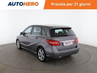 Usata Mercedes B180 110 CV (80 kW) 2016 Grigio Monovolume