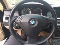 Usata BMW 525 Comfort Edition 197 CV (144 kW) 2007 Nero Station wagon