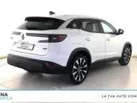 Käytetty Renault Austral Techno 131 HP (96 kW) 2025 Valkoinen Katumaasturi