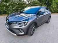 Usata Renault Captur 150 CV (110 kW) 2023 Grigio SUV