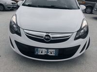 Usata Opel Corsa 90 CV (66 kW) 2014 Berlina