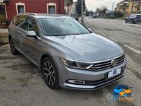 Usata VW Passat Executive 150 CV (110 kW) 2018 Grigio Station wagon