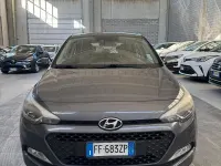 Usata Hyundai i20 Comfort 75 CV (55 kW) 2017 Grigio Berlina