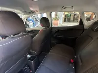 Usado Kia Venga EX 90 CV (66 kW) 2010 Plateado Utilitario
