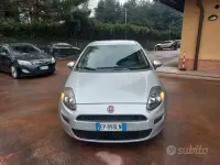Usata Fiat Punto Easy 69 CV (50 kW) 2012 Grigio Utilitaria