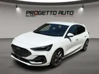 Usata Ford Focus ST 280 CV (205 kW) 2024 Bianco Berlina