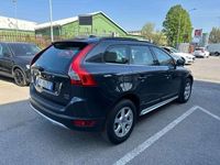 usata Volvo XC60 XC602.4 d4 (d3) awd / TETTO PANORAMICO