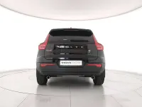 Usata Volvo XC40 Momentum 150 CV (110 kW) 2020 Nero SUV