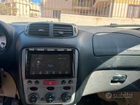 Usata Alfa Romeo 147 116 CV (85 kW) 2006 Nero Utilitaria