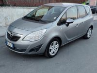 Usata Opel Meriva 120 CV (88 kW) 2013 Grigio Monovolume