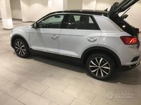 Usata VW T-Roc 115 CV (84 kW) 2017 SUV