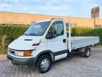Usata Iveco Daily 125 CV (91 kW) 2004 Bianco