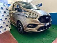 Usata Ford Tourneo 170 CV (125 kW) 2019 Marrone Monovolume