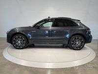 Usata Porsche Macan Chrono 265 CV (194 kW) 2021 Grigio SUV