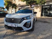 Usata Peugeot 2008 Allure 130 CV (95 kW) 2024 Bianco SUV