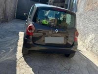 Usata Renault Modus 85 CV (62 kW) 2006 Grigio Monovolume