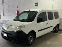 Usata Renault Kangoo 90 CV (66 kW) 2011 Bianco Monovolume