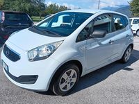 Usata Kia Venga 89 CV (65 kW) 2012 Bianco Utilitaria