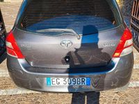 Usata Toyota Yaris 65 CV (47 kW) 2011 Utilitaria