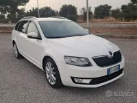 Usata Skoda Octavia Elegance 105 CV (77 kW) 2014 Bianco Station wagon