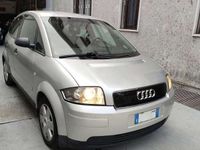 Usata Audi A2 Ambiente 75 CV (55 kW) 2001 Argento Utilitaria