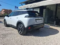 Usata Peugeot 2008 Allure 102 CV (75 kW) 2025 Bianco okenite SUV