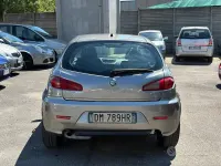 Usata Alfa Romeo 147 Progression 105 CV (77 kW) 2008 Grigio Utilitaria
